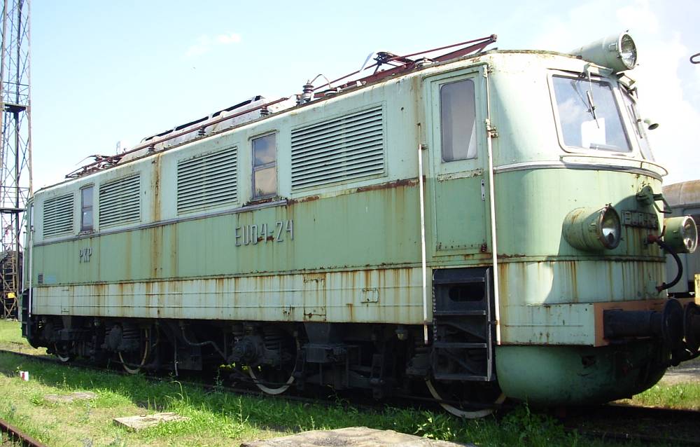 Początki elektrycznej trakcji w Polsce i rola lokomotyw EU04 - Historia ...