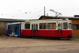 E6+elementy niskiej podłogi EU8N| Miejskie Przedsiębiorstwo Komunikacyjne S.A. w Krakowie| Data: 2009| Miejsce: Kraków, Zajezdnia Podgórze| Autor: Michał Wojtaszek