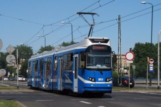 EU8N #3012| Miejskie Przedsiębiorstwo Komunikacyjne S.A. w Krakowie| Data: 2010| Miejsce: Kraków, Rondo Grunwaldzkie| Autor: Michał Wojtaszek