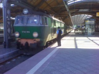 Pafawag 201E ET22-655| PKP Cargo (w użyciu Przewozy Regionalne Sp. z o. o.)| Data: 24 sierpnia 2012| Miejsce: Wrocław Główny| Autor: Marcin Czech