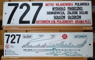 Tablica boczna z linii 727| Metro Wilanowska - Cm.Południowy| kolekcja 'Historia Transportu Publicznego'| Autor: Aleksander Koch|