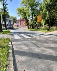 Trójkąt tramwajowy widok z ul. Okrzei| Sosnowiec ul. Okrzei/ul Staszica| Data: 9 sierpnia 2025| Autor: Konrad Łazarz|