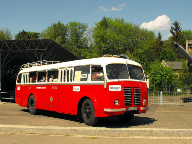 Škoda 706 RO #206| Dopravní podnik hlavního města Prahy, a.s.| Data: 21 maja 2011 r.| Miejsce: Lešany| Autor: Paweł Zadrożny|