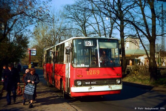 Ikarus 260.04 #1289| Data: 10.1994| Miejskie Zakłady Autobusowe sp. z o.o. w Warszawie| Miejsce: Warszawa, ul. Patriotów| Autor: Piotr Nodzykowski|