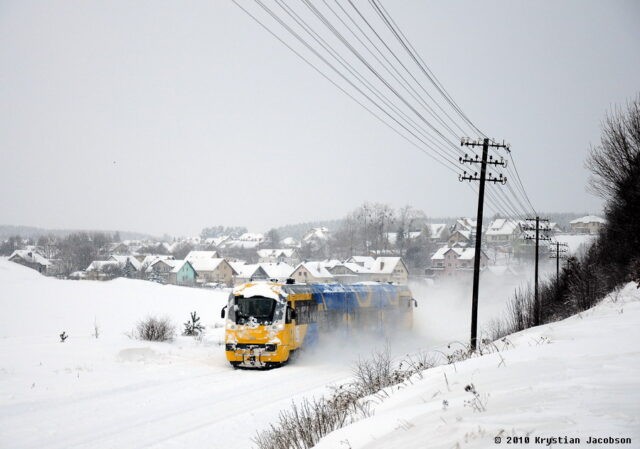 Newag 221M SA138-002| Województwo Pomorskie (użytkowany przez Polregio S.A.)| Data: 26 grudnia 2010| Miejsce: Gdańsk Osowa| Autor: Krystian Jacobson