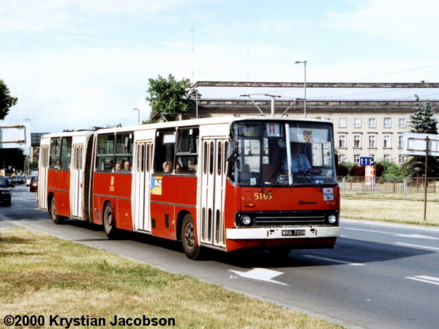 Ikarus 280.26 #5165| Miejskie Przedsiębiorstwo Komunikacyjne Sp. z o. o. - Wrocław| Data: 28 czerwca 2000| Miejsce: Wrocław, Plac Społeczny| Autor: Krystian Jacobson