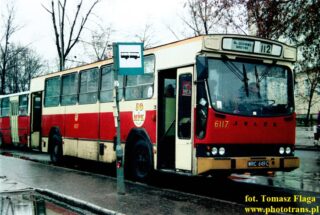 Jelcz L11/2 #6117| Miejskie Przedsiębiorstwo Komunikacyjne Sp. z o. o. - Wrocław| Data: 16 lutego 1996| Miejsce: Wrocław, ul. Peronowa| Autor: Tomasz Flaga