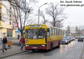 Jelcz L11 #6088| Miejskie Przedsiębiorstwo Komunikacyjne Sp. z o. o.-Wrocław| Data: 3 listopada 2004| Miejsce: Wrocław, ul. Inżynierska| Autor: Jacek Sobota