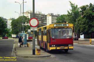 Jelcz M11 #6074| Miejskie Przedsiębiorstwo Komunikacyjne Sp. z o. o. - Wrocław| Data: 11 lipca 1998| Miejsce: Wrocław, Plac Solidarności| Autor: Tomasz Flaga