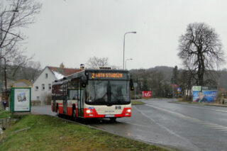 MAN NL293 Lion’s City #818| Miejski Zakład Komunikacyjny Sp. z o. o. w Jeleniej Górze| Data: 31 marca 2020| Miejsce: Jelenia Góra (Maciejowa), ul. Wrocławska/ ul. Trzcińska| Autor: Krzysztof Soboń