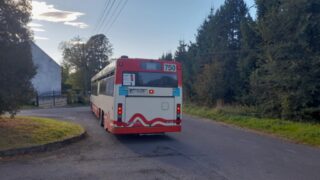 Volvo B10BLE 6x2 #750| Miejski Zakład Komunikacyjny Sp. z o. o. w Jeleniej Górze| Data: 26 października 2023| Miejsce: Komarno – pętla| Autor: Wiktor Czura
