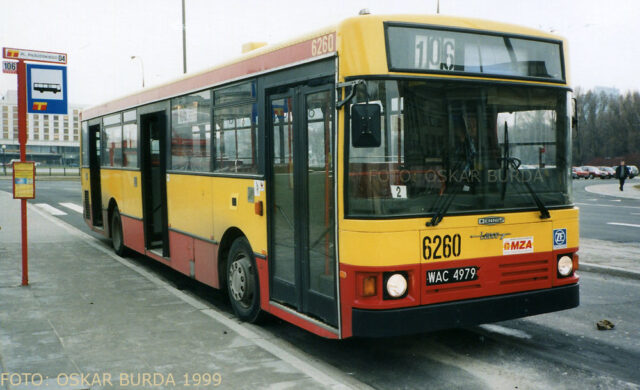 Dennis Lance / Duple Metsec #6260| Miejskie Zakłady Autobusowe m. st. Warszawy| Data: 1999 r.| Miejsce: Warszawa, plac marsz. J. Piłsudskiego| Autor: Oskar Burda|