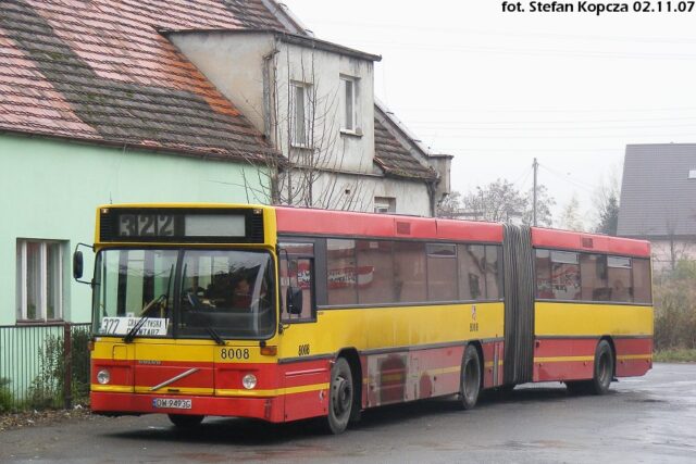 Volvo B10MA #8008| Miejskie Przedsiębiorstwo Komunikacyjne Sp. z o. o. - Wrocław| Data: 2 listopada 2007| Miejsce: Kiełczów| Autor: Stefan Kopcza