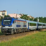 „106” – historia warszawskich Jelonek, Woli i Śródmieścia