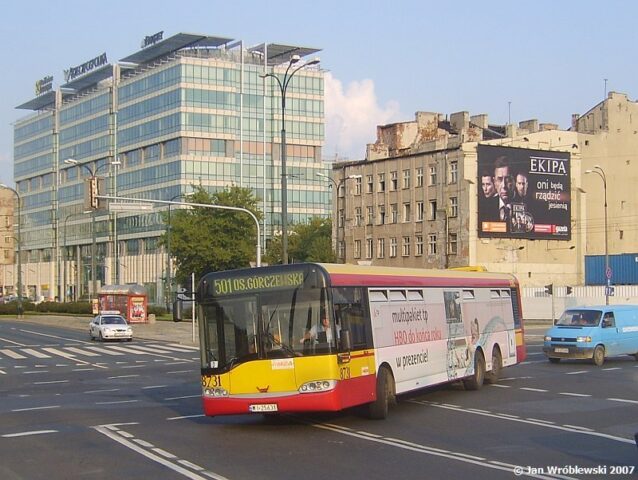 Solaris Urbino 15 #8731| Miejskie Zakłady Autobusowe sp. z o.o. w Warszawie| Data: 27 sierpnia 2007 r.| Miejsce: Warszawa, rondo Daszyńskiego| Autor: Jan Wróblewski| Źródło: www.phototrans.pl|