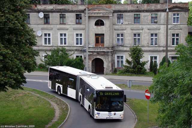 MAN NG313 Lion's City G #556| Miejski Zakład Komunikacji sp. z o.o. w Toruniu| Data: 25 maja 2009 r.| Miejsce: Toruń, zjazd z wiaduktu im. T. Kościuszki| Autor: Mirosław Czerliński| Źródło: www.phototrans.pl|