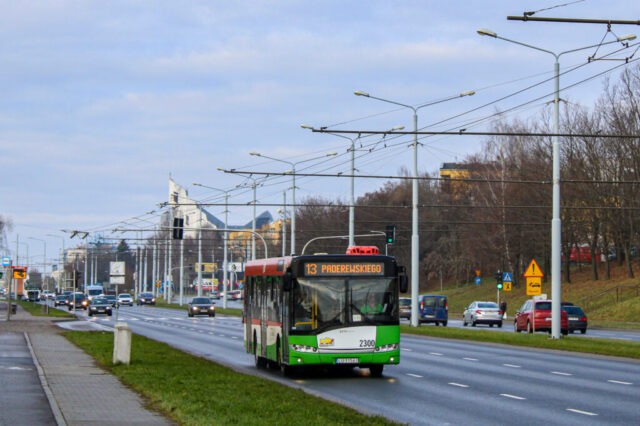 Solaris Urbino 12 III #2300| Właściciel: Miejskie Przedsiębiorstwo Komunikacyjne - Lublin, sp. z o.o.| Data: ??| Miejsce: Lublin, ul. Jana Pawła II| Autor: Adrian Wasilewski|