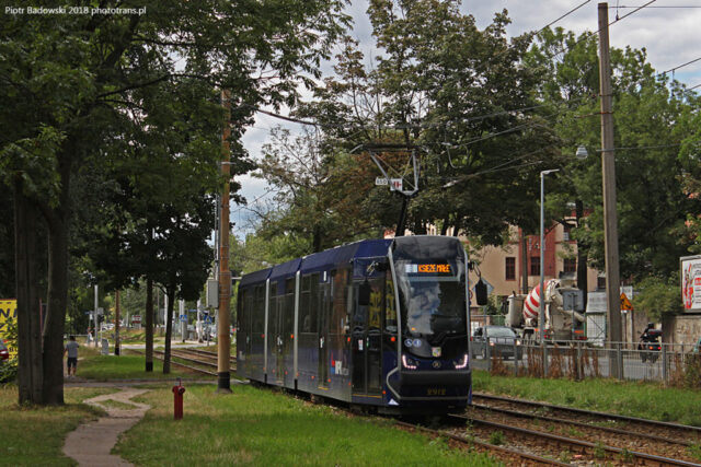 Moderus Beta MF24AC #2912| Miejskie Przedsiębiorstwo Komunikacyjne Sp. z o. o. – Wrocław| Data: 2 lipca 2018| Miejsce: Wrocław, ul. Opolska| Autor: Piotr Badowski