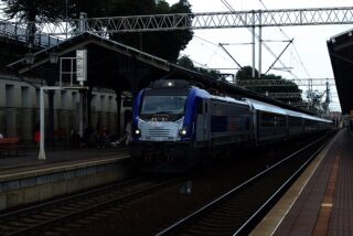 Newag Griffin E4MSPa EU200-014| PKP Intercity S.A.| Data: 26 sierpnia 2025| Miejsce: Gdańsk Główny| Autor: Phil Richards| Źródło: www.commons.wikimedia.org