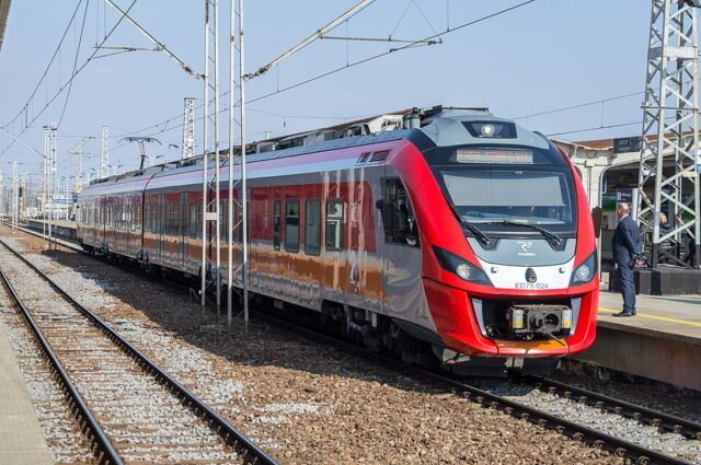 Newag Impuls 31WE ED78-024| Polregio S.A.| Data: 24 marca 2026| Miejsce: Warszawa Wschodnia| Autor: rail fox| Źródło: www.commons.wikimedia.org