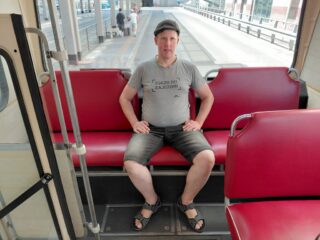 Piotr Goszczycki w Jelczu PR110 | Miejsce: Warszawa, pętla "Dw. Centralny" | Fotografia z archiwum Piotra |