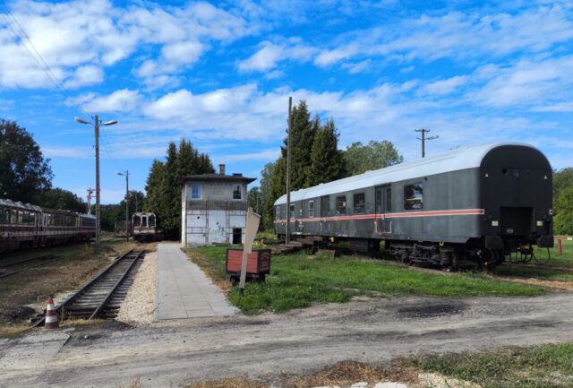 Wagon serii Pdn | Fundacja Polskich Kolei Wąskotorowych | Data: 30.08.2026 | Miejsce: Rogów Towarowy Wąskotorowy | Autor zdjęcia: Paweł Pieńkowski |