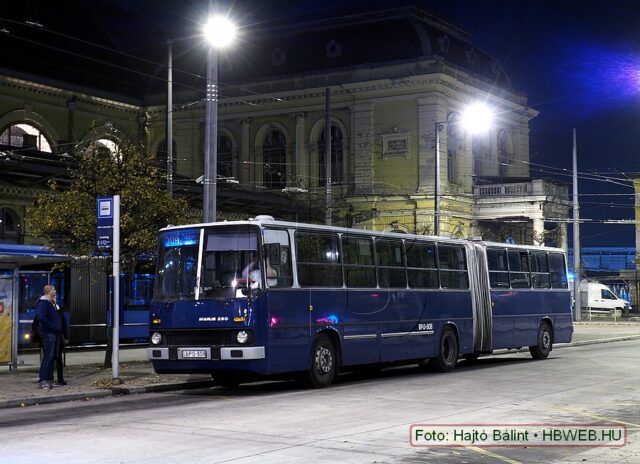 Ikarus 280.49 #BPO-808 | Budapesti Közlekedési Zrt. | Data: nieznana | Miejsce: Budapeszt, dworzec Keleti | Autor: Hajtó Bálint | Źródło: galeria strony www.hbweb.hu |